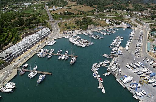 Puertos deportivos y amarres en Menorca
