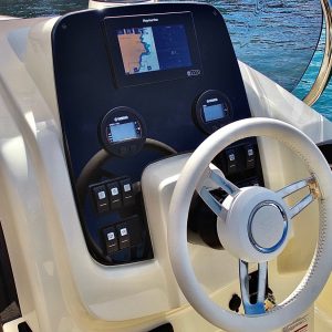 Invictus 240 - 10